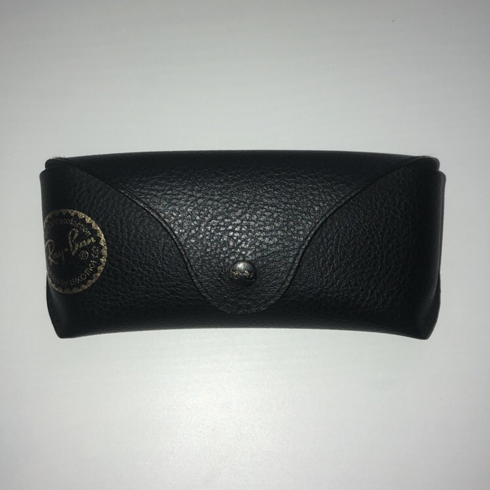 RAYBAN CASE
